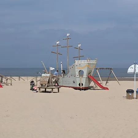 Sun South- Seaview-sea At 15meter-ostend Ostenda