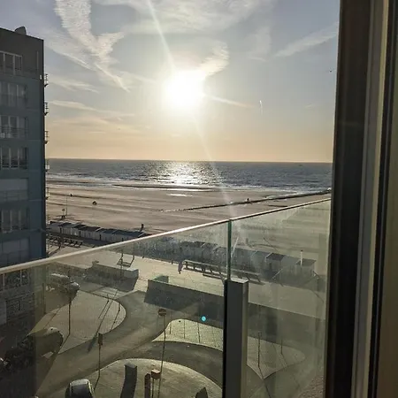 Sun South- Seaview-sea At 15meter-ostend Appartement