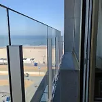 Sun South- Seaview-sea At 15meter-ostend Apartamento